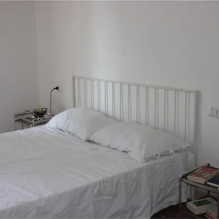 Santa Teresella A Toledo Неаполь